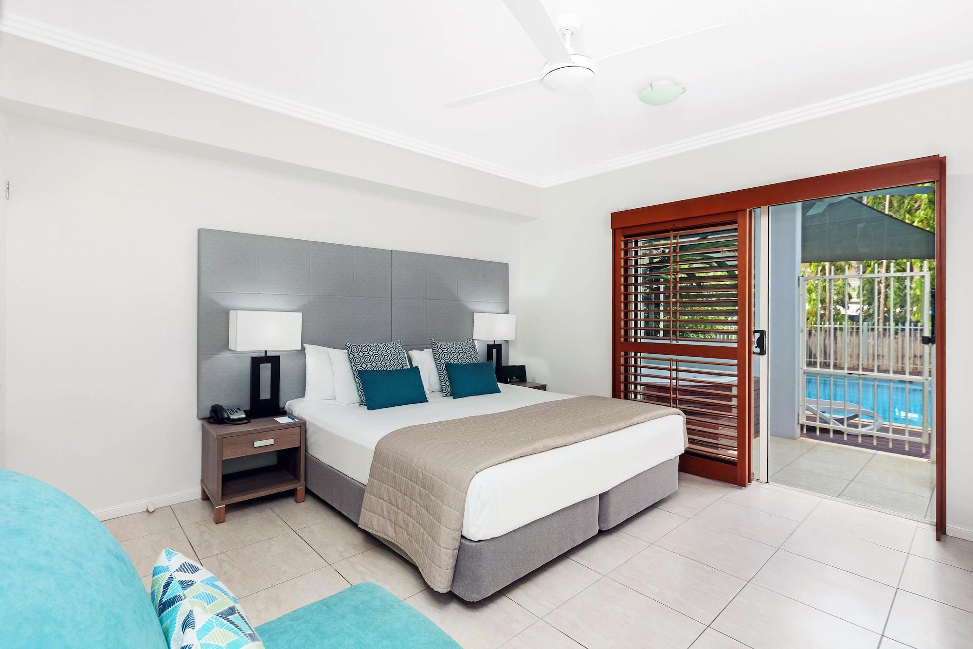 Aparthotel Mantra Aqueous On Port Port Douglas Exteriér fotografie