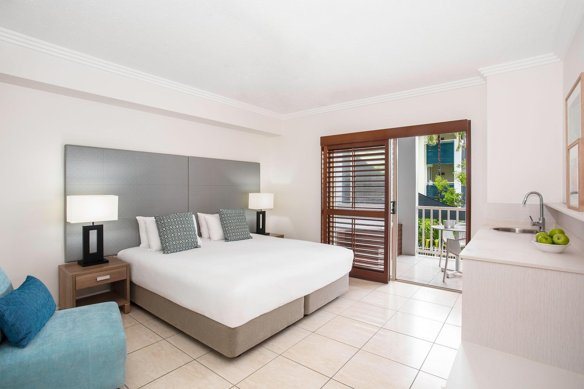 Aparthotel Mantra Aqueous On Port Port Douglas Exteriér fotografie