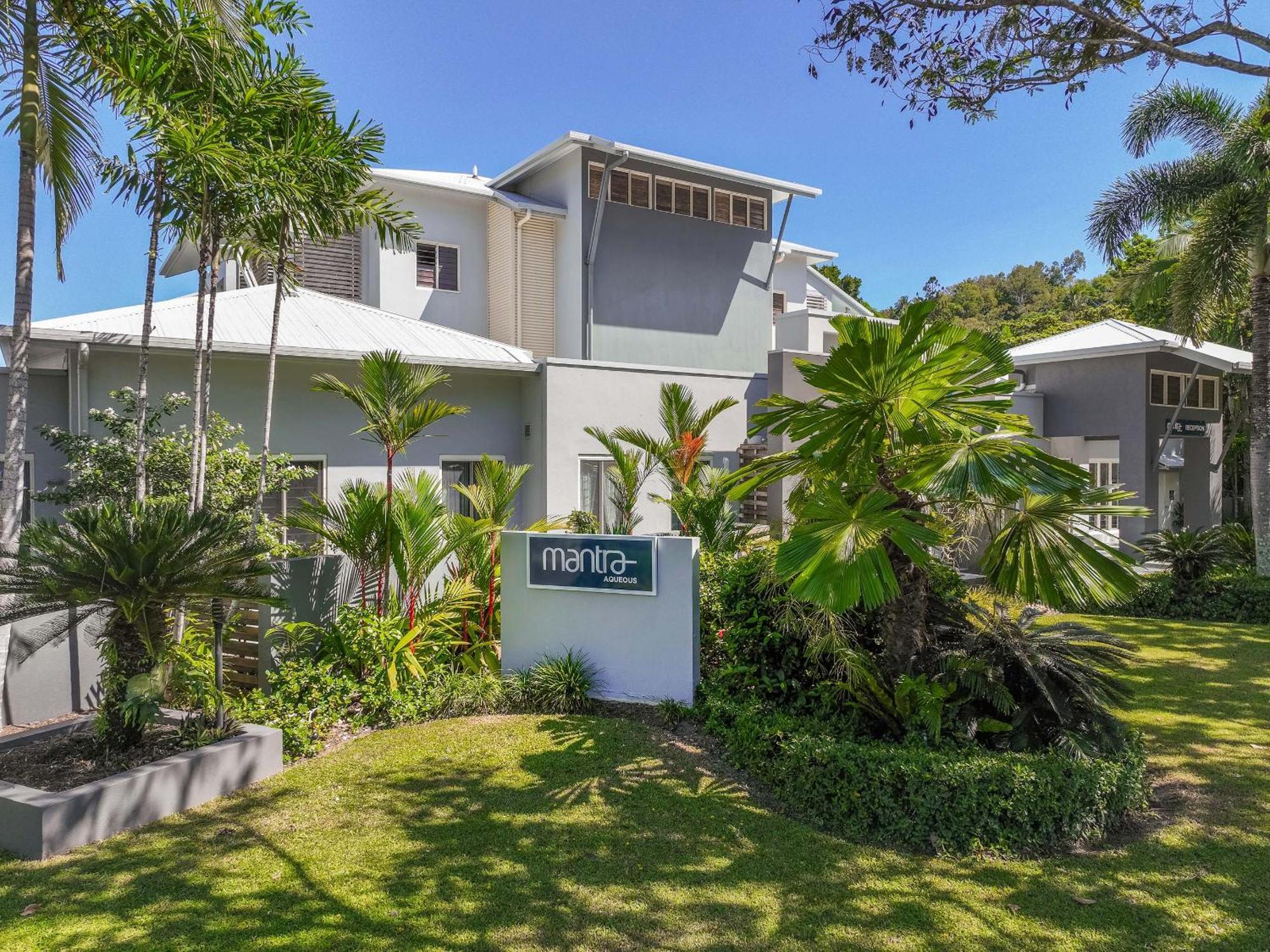 Aparthotel Mantra Aqueous On Port Port Douglas Exteriér fotografie