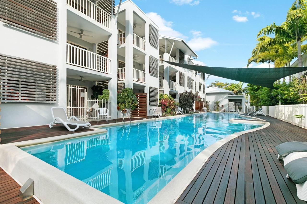 Aparthotel Mantra Aqueous On Port Port Douglas Exteriér fotografie