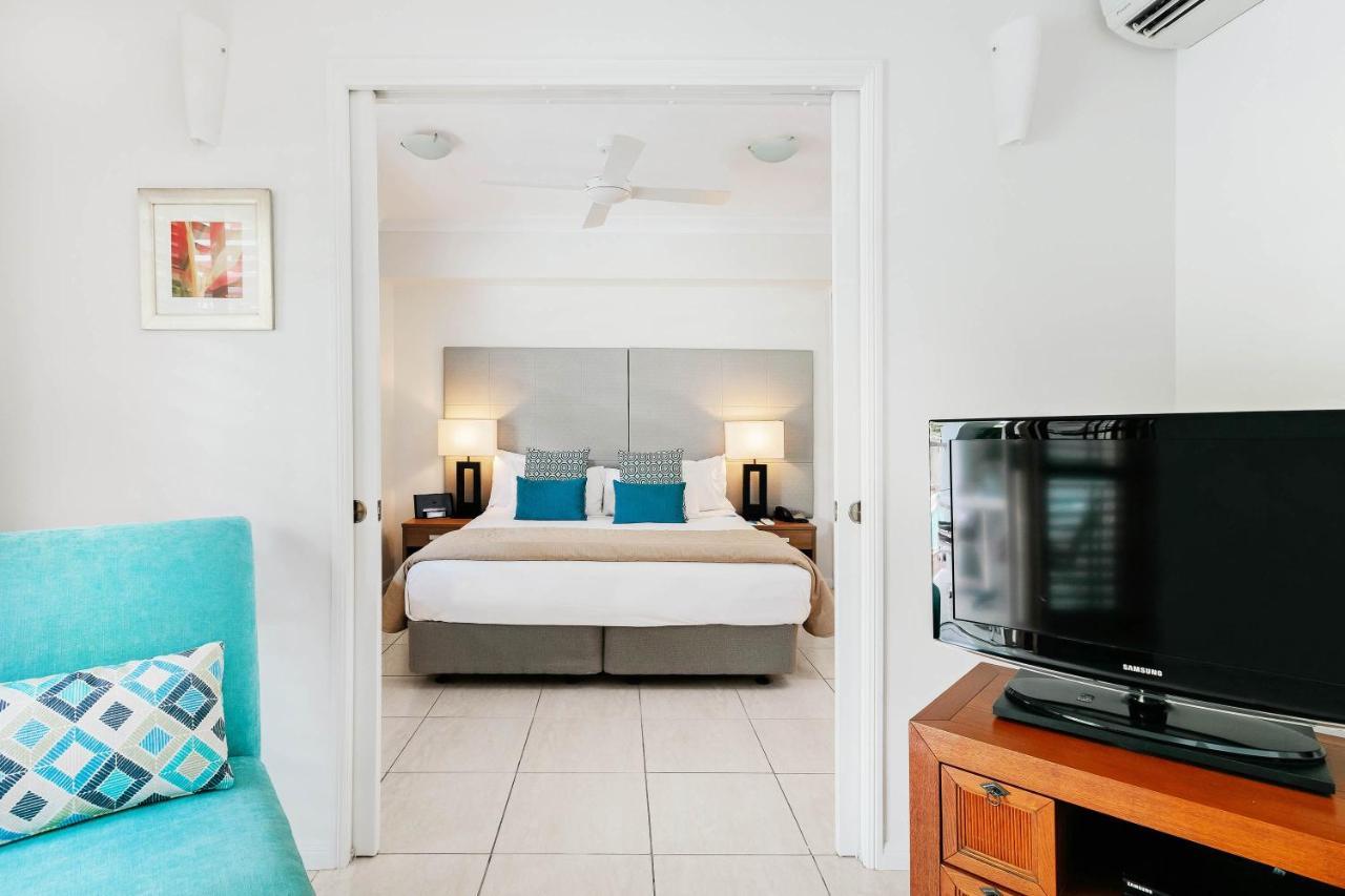 Aparthotel Mantra Aqueous On Port Port Douglas Exteriér fotografie