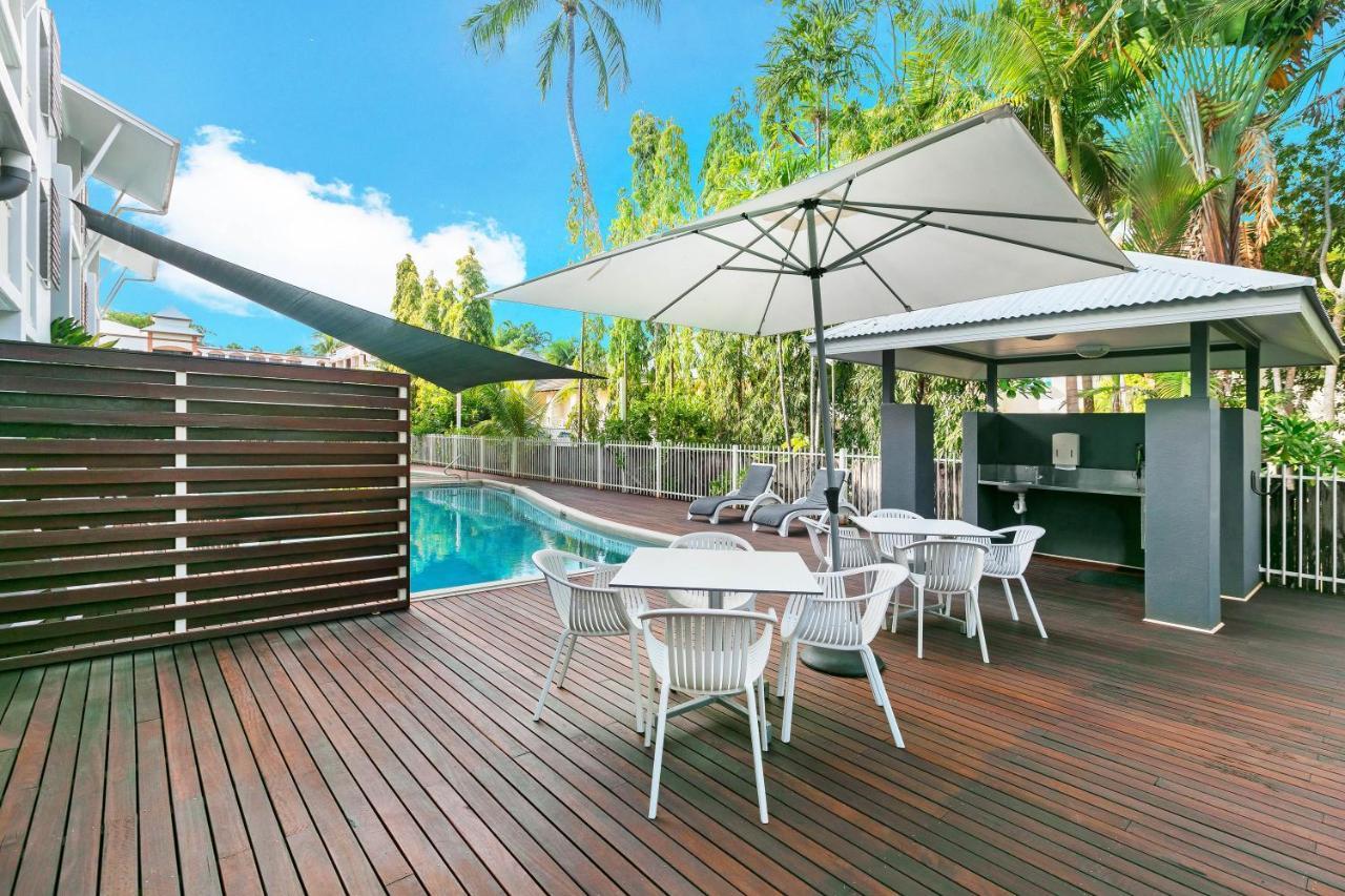Aparthotel Mantra Aqueous On Port Port Douglas Exteriér fotografie
